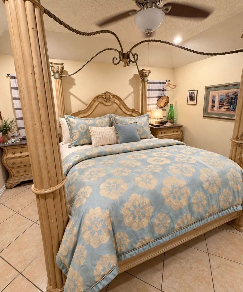 Martha Stewart Comforter Only King mint color Floral Cotton
